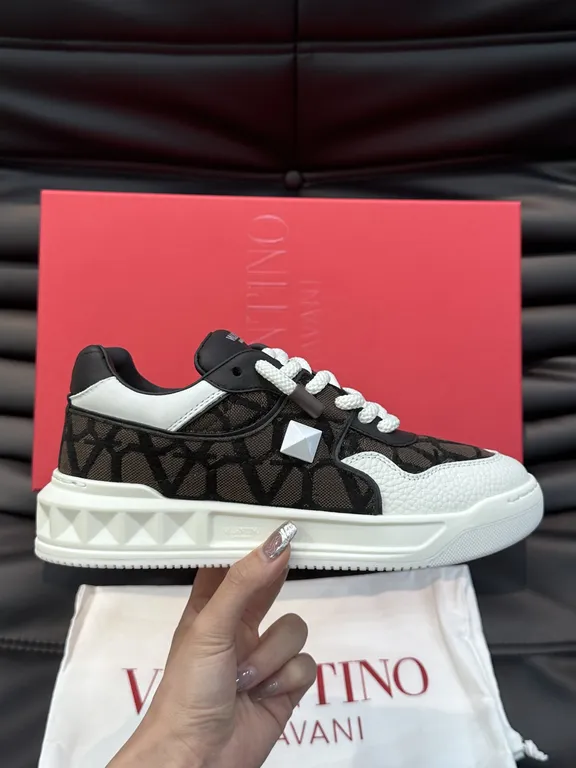 Valentino Shoe 